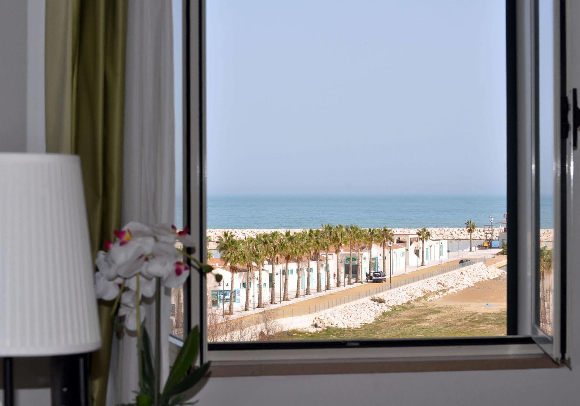 Hotel Solaria ローディ・ガルガーニコ エクステリア 写真